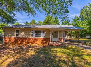 1 Prince Cir, Inman, SC 29349