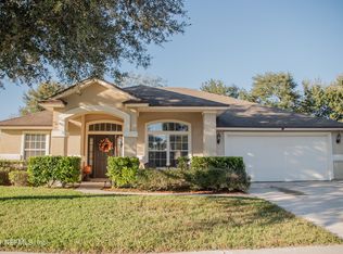 71 Lake Run Blvd, Jacksonville, FL 32218