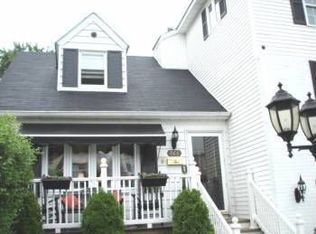 766 2nd St, Secaucus, NJ 07094