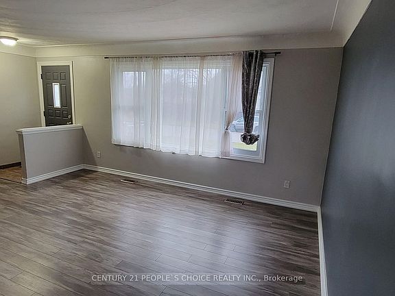2nd image of 245 Foxbar Rd