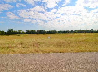 9A Red Hill Rd, Athens, AL 35611