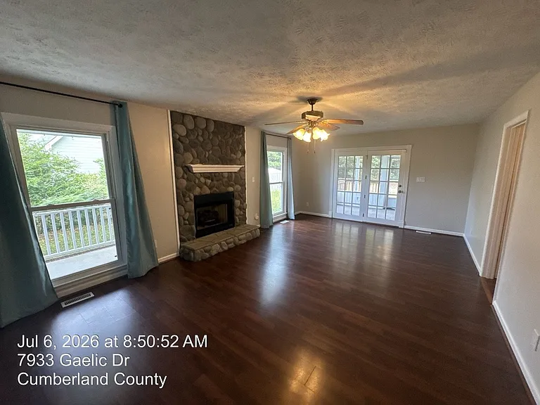 7933 Gaelic Dr — Photo 9