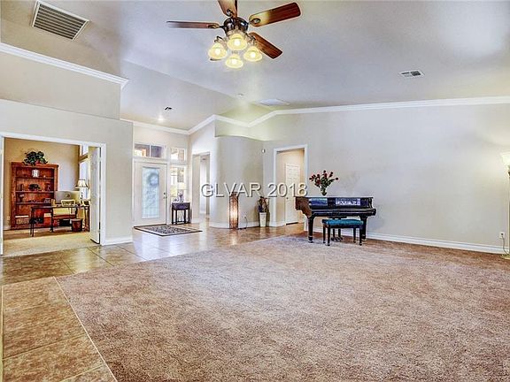 5th image of 7221 Chaparral Cove Ln