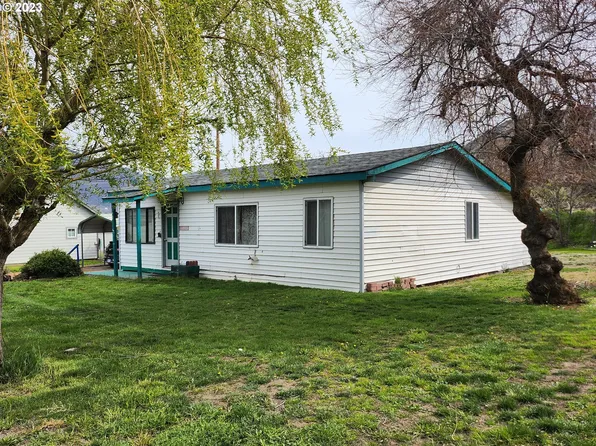 205 Fowler St, Rufus, OR 97050