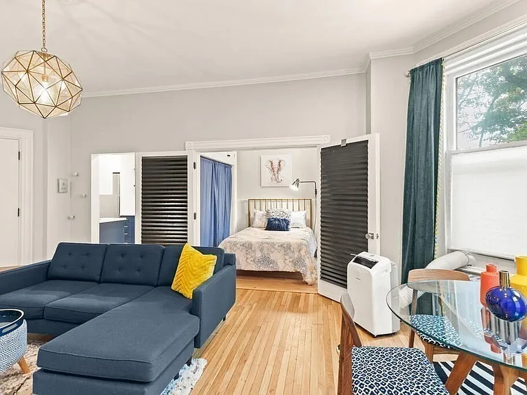 473 Beacon St #5 — Photo 5