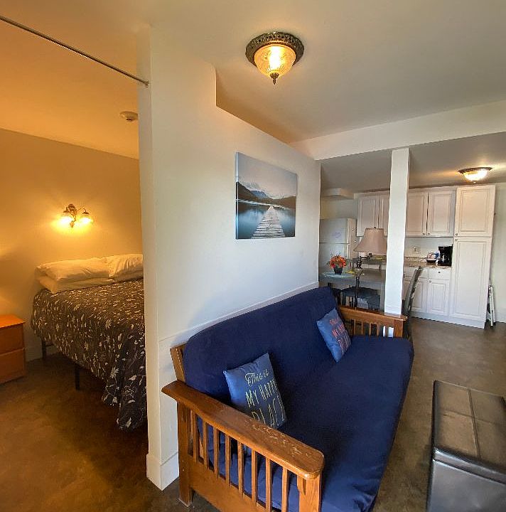 Separate bedroom with queen bed