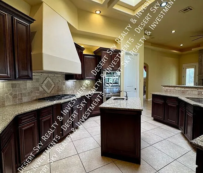 2355 Tuscan Hills Ln — Photo 13