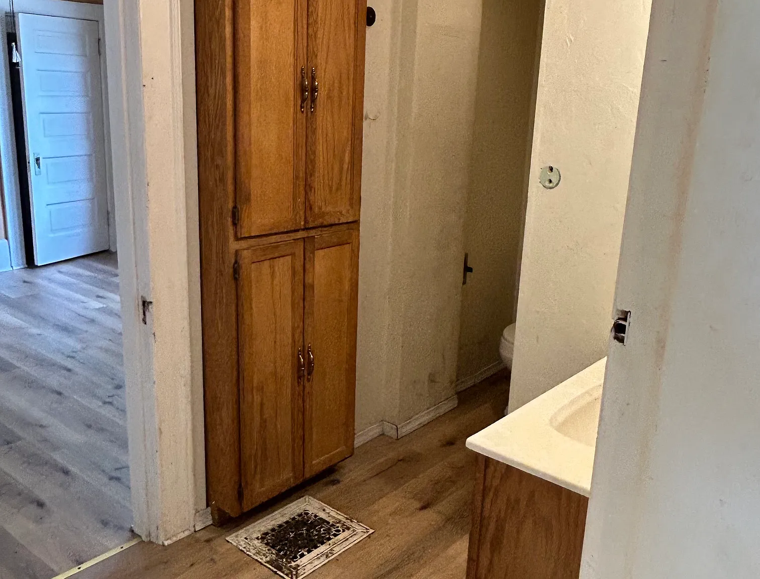 2 bed, 1212 sqft, $1,400 — Photo 4