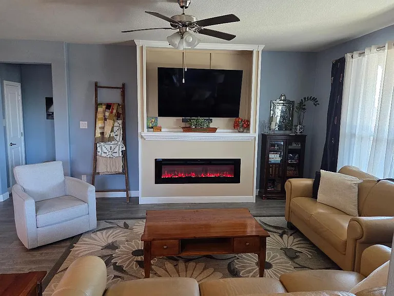 1709 Damascus Ct — Photo 7