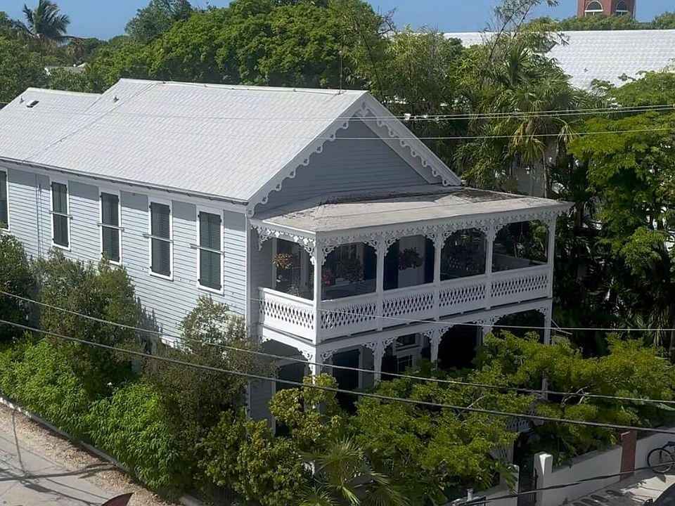 1st image of 416 Fleming St