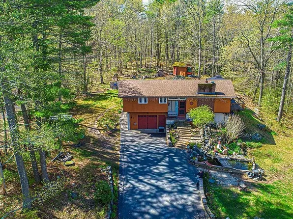5 Quarry Road, Hampstead, NH 03841