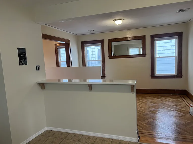 159 N 15th St #2 — Photo 5