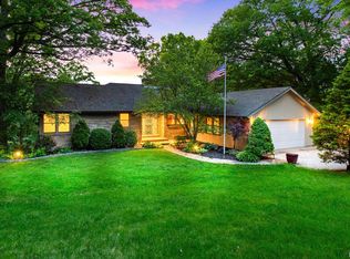 805 Fondulac Dr, East Peoria, IL