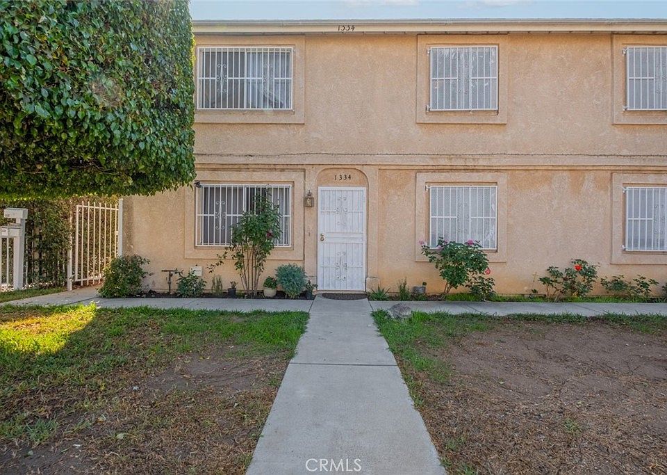 1st image of 1332 W 20th St