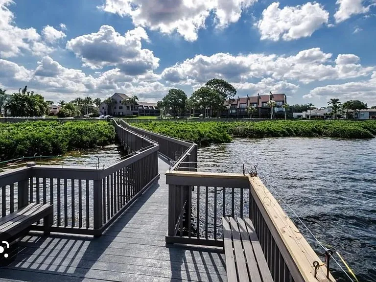 325 Windrush Loop — Photo 35