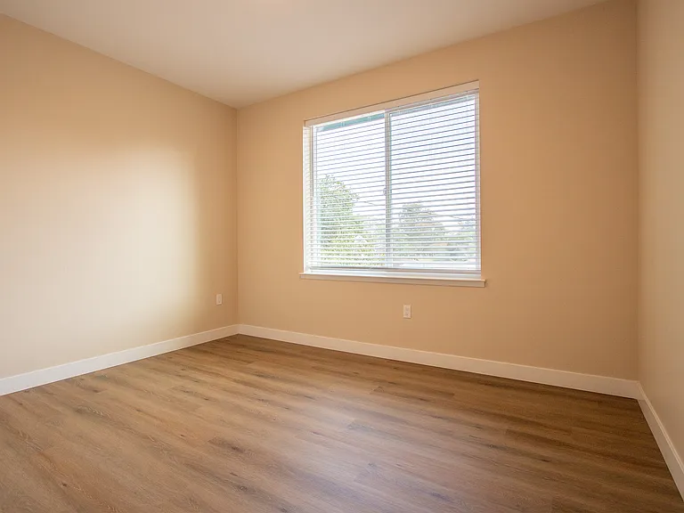 432 Capitola Road Ext #6 — Photo 11