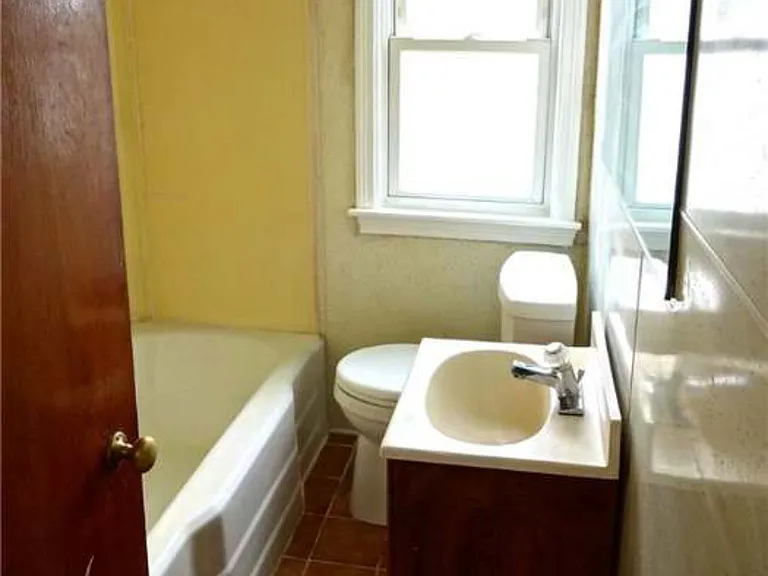 149 Ridge Park Ave #2 — Photo 6