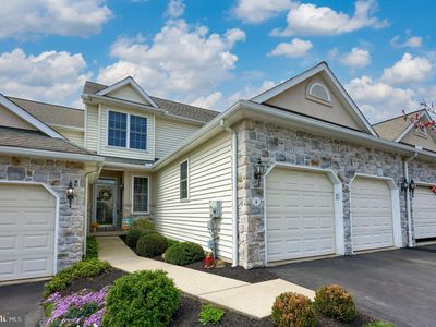 4 Red Leaf Ln, Lancaster, PA, 17602