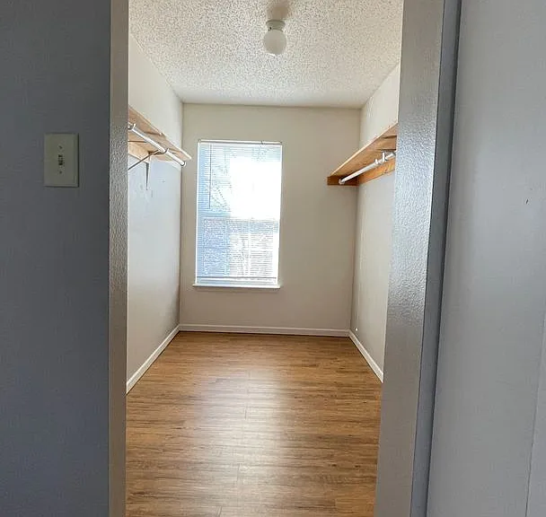2594 Chilton Dr — Photo 14