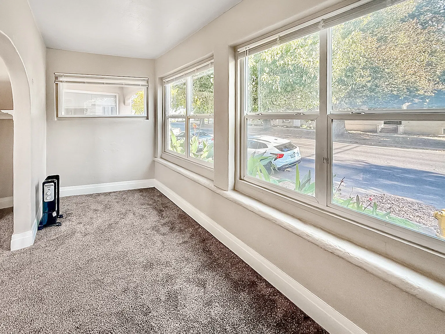 1215 G St — Photo 4