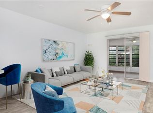 600 Valley Stream Dr APT C1, Naples, FL 34113