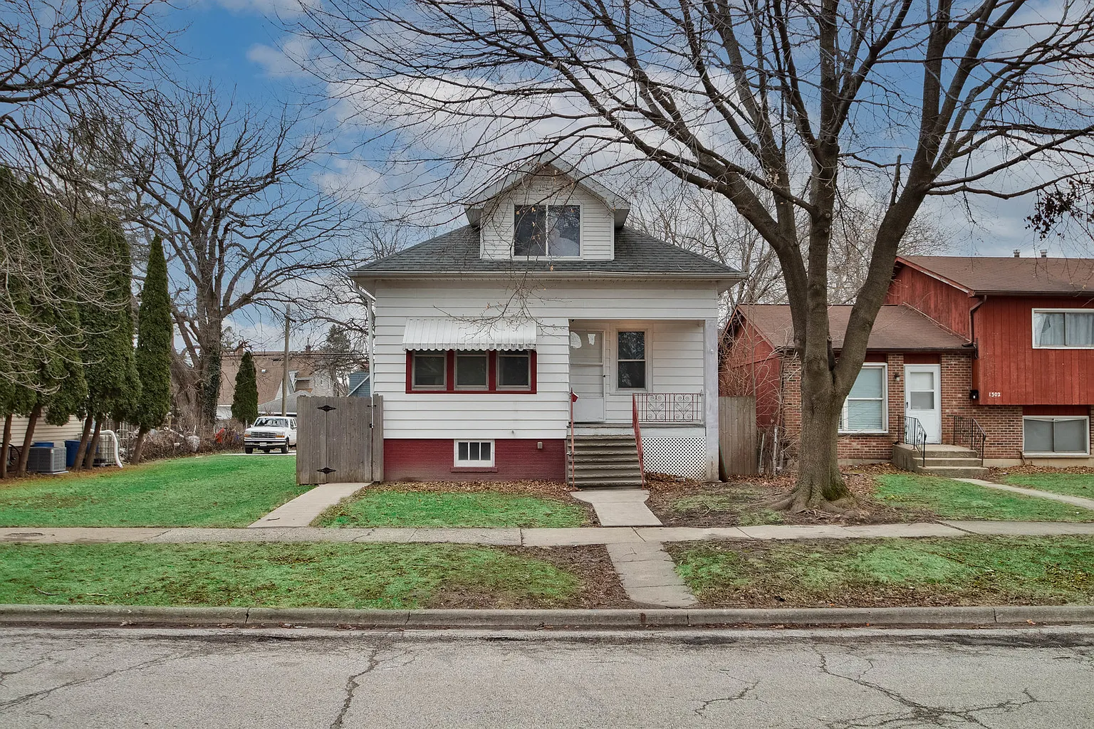 1306 Park Ave photo 1