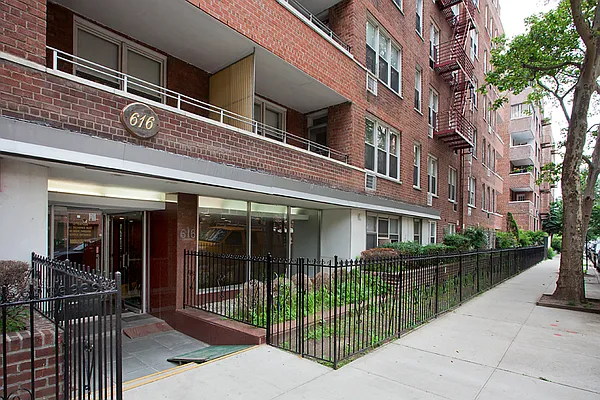 Sold by Brooklyn Hearth Realty | media 19
