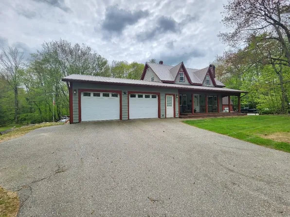 24 Parade Road, Deerfield, NH 03037