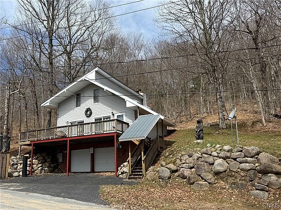 2nd image of 153 Cliff Rd
