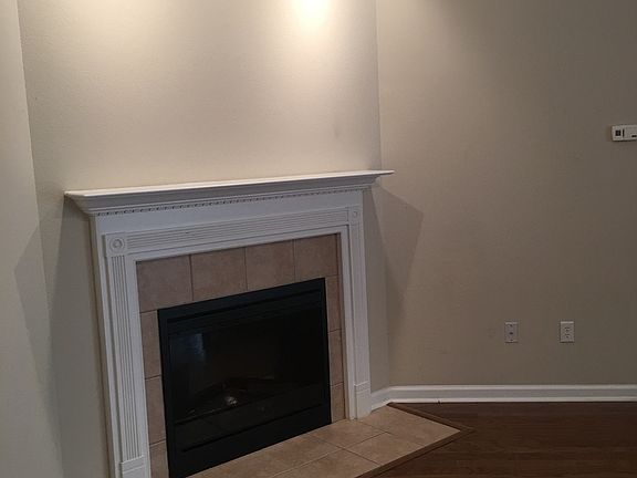 2nd image of 530 Canyon Oak Loop