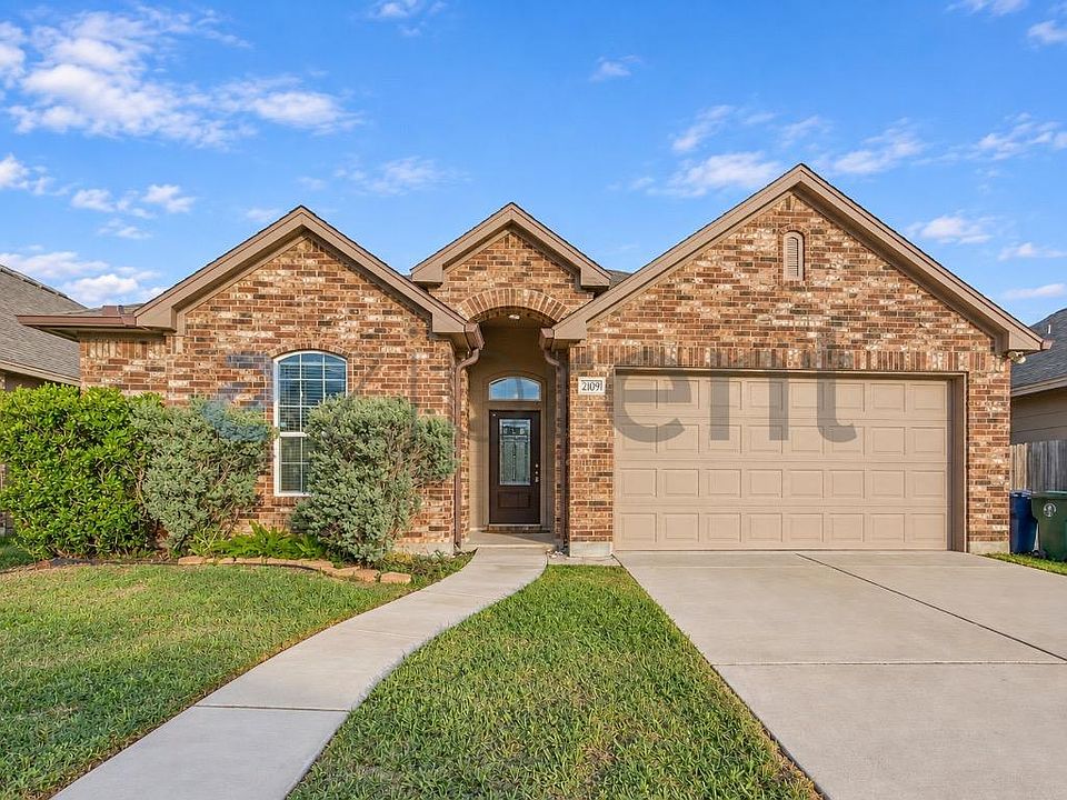 1st image of 2109 Ibis St