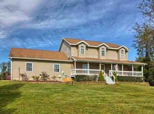 9 Woodvale Rd, Airville, PA 17302