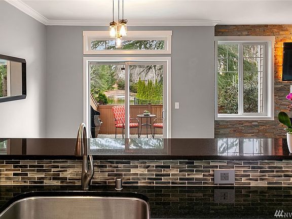 4th image of 23775 SE 36th Ln