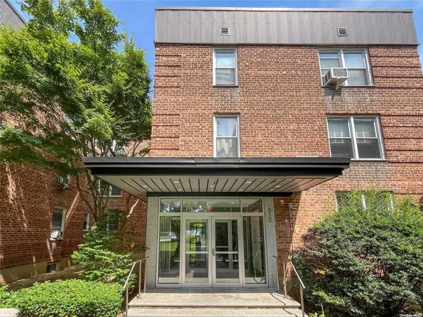 510 Dubois Avenue #B3, Valley Stream, NY 11581