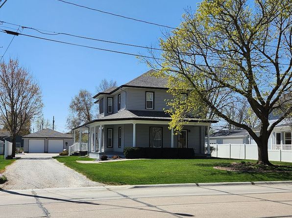 251 W Fairview St