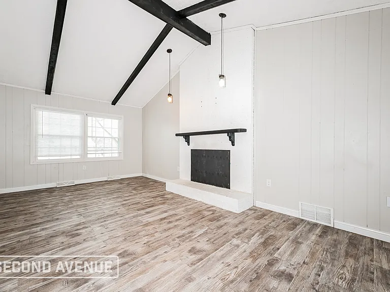 104 Amy Dr — Photo 12