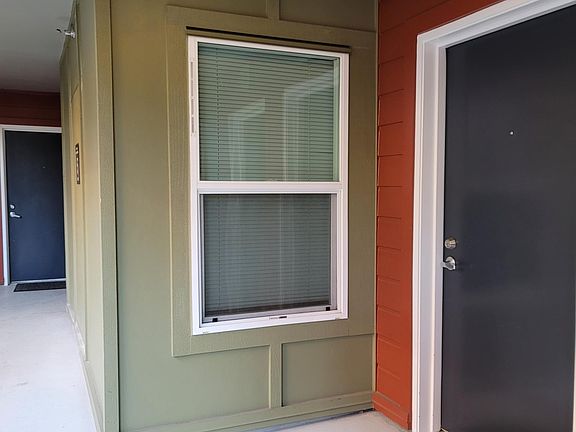 4th image of 2440 Western Ave APT 509
