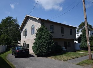 9 Batchelder Ave, Peabody, MA 01960