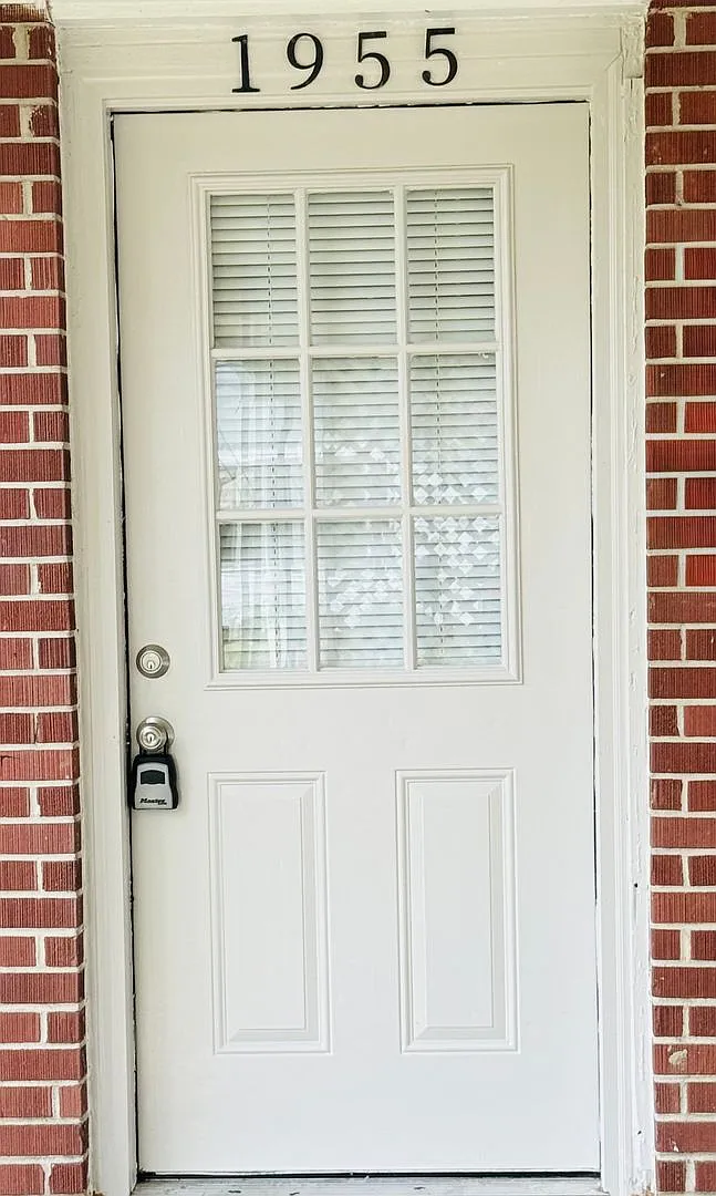 1955 Rice Drive (4 Bed/2 Bath) — Photo 2