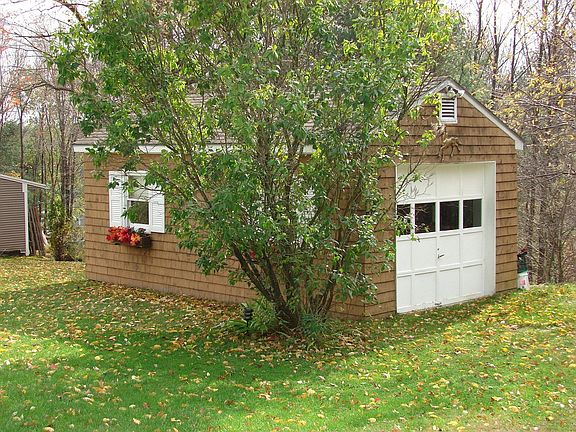 shed/garage in backyard
