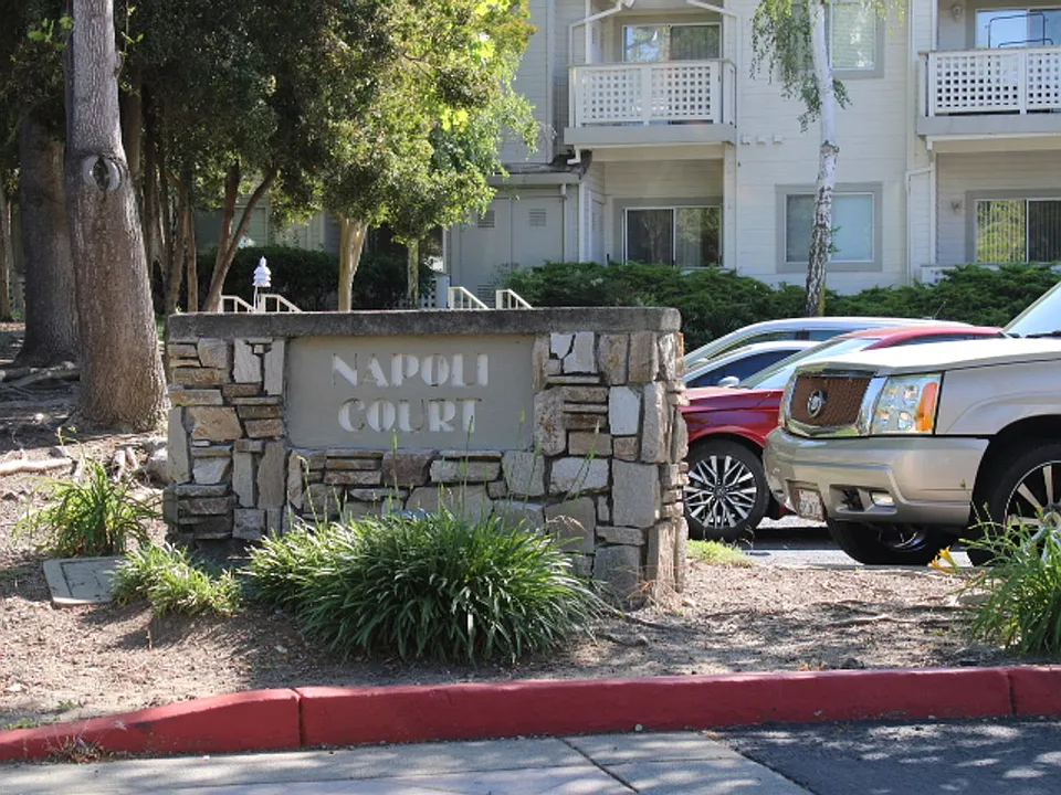 258 Napoli Ct
