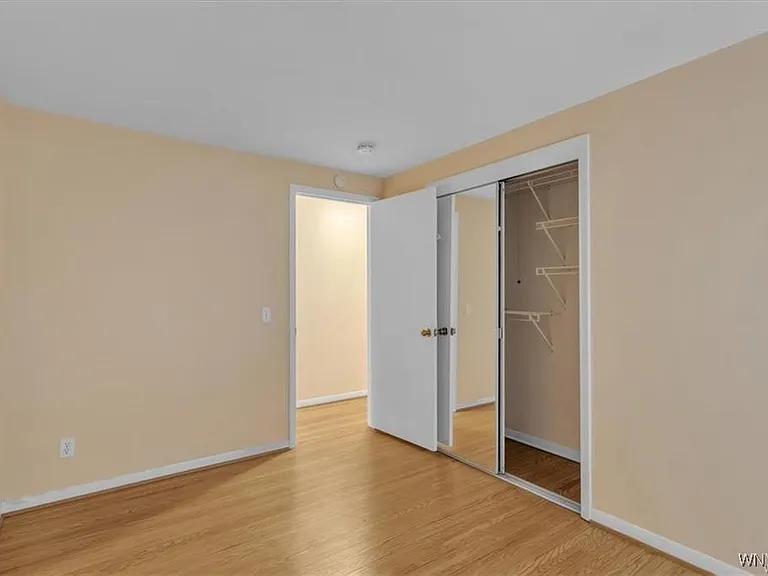 116 Segsbury Rd — Photo 12