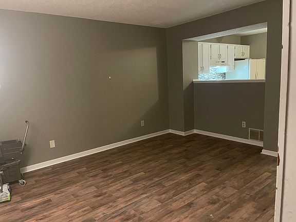 5th image of 7914 Barkwood Dr #7914