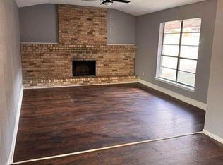 6820 Trail Lake Dr, Fort Worth, TX 76133