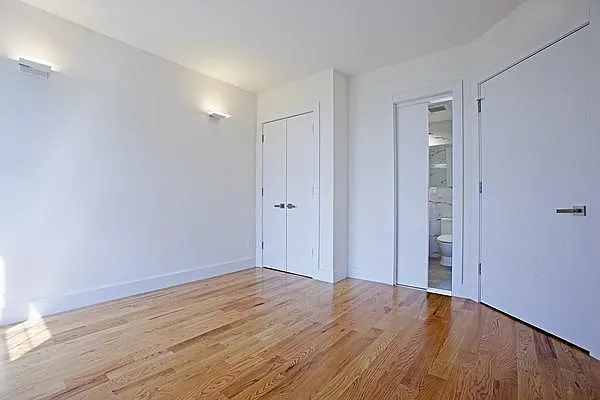 Rented by Hudson Real Estate International LLC | media 18