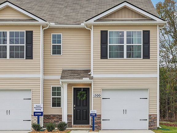 5th image of 1461 Lexington Way