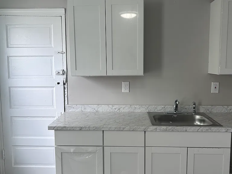 32 Quimby Ave #2 — Photo 9