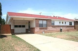 1st image of 1020 W Plaza Dr