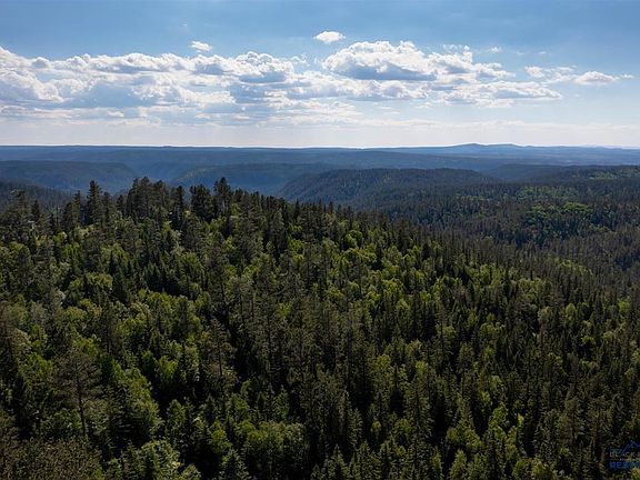 2nd image of 60 Deer Mountain Rd