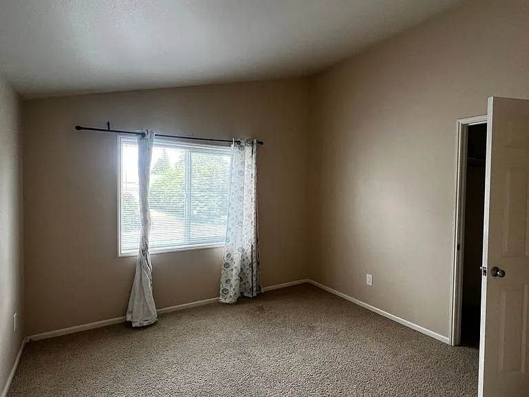126 E Grover St #7 — Photo 14